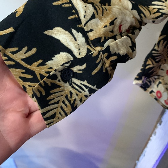 H&M Beautiful Fall Blouse Medium Women - Picture 9 of 12